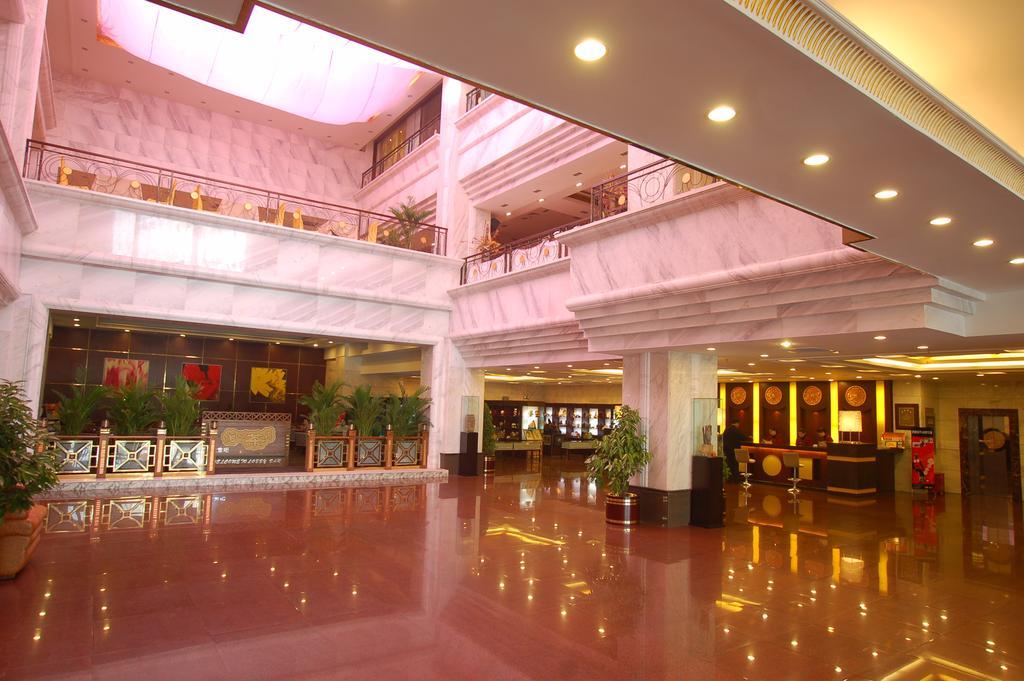 Luoyang Aviation Hotel Dalaman gambar